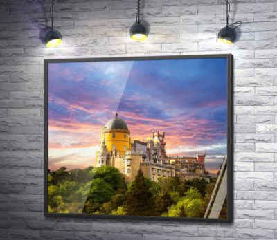 Постер "Романтичний палац Пена (Palacio Nacional da Pena) в оточенні дерев"