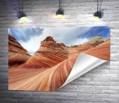 Плавні вигини шарів скель на схилі Койот-Бют (Coyote Buttes)