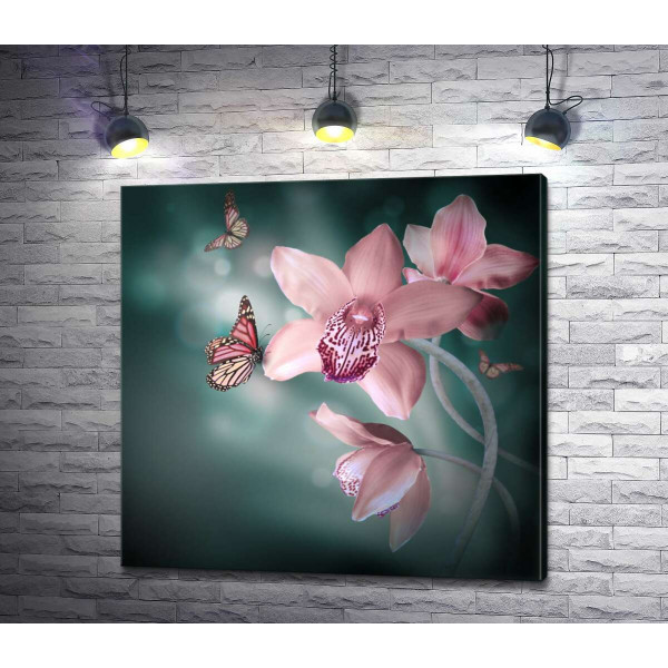 Бабочки кружатся между пастельно-розовыми орхидеями