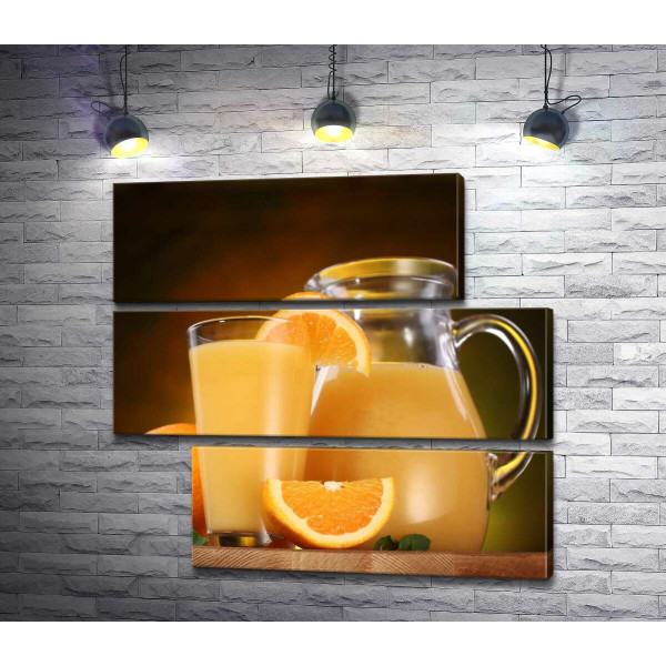 Апельсиновый натюрморт из сока и фруктов
