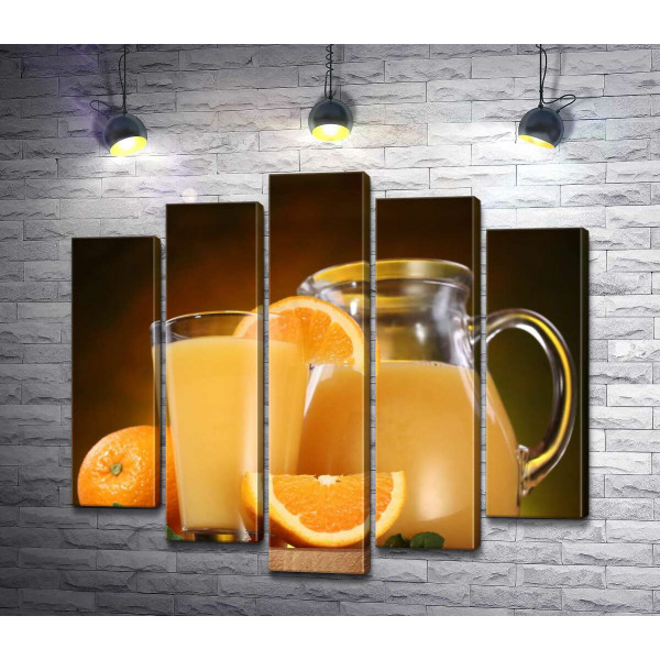 Апельсиновий натюрморт з соку та фруктів