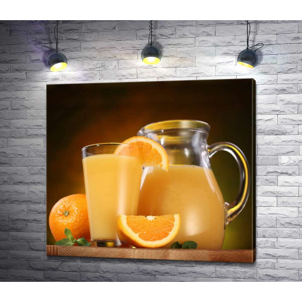Апельсиновый натюрморт из сока и фруктов