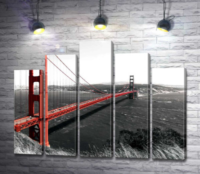 Модульна картина "Яскравий міст "Золоті ворота" (Golden Gate Bridge) прокладений над темними водами протоки"