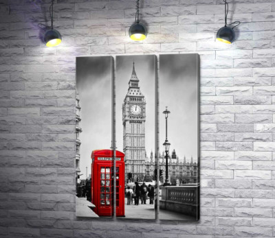 Контраст красной телефонной будки и серой башни Биг Бена (Big Ben)