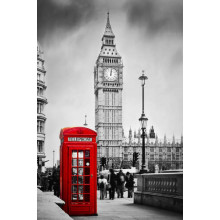 Контраст червоної телефонної будки та сірої вежі Біг Бену (Big Ben)