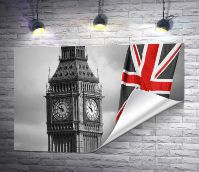 Красные цвета на британском флаге рядом с башней Биг Беном (Big Ben)