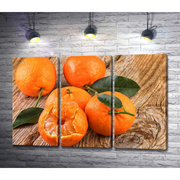 Оранжевые шарики сладких мандаринов