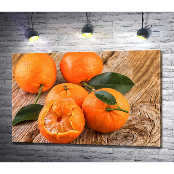 Оранжевые шарики сладких мандаринов