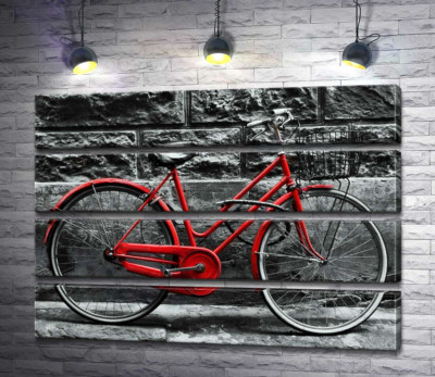 Модульная картина "Красный велосипед ждет владельца у стены дома"