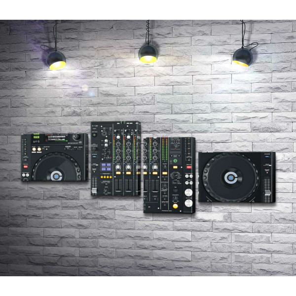 Современный DJ контроллер Pioneer