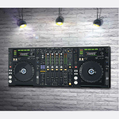 Сучасний DJ контроллер Pioneer
