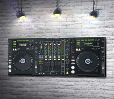 Современный DJ контроллер Pioneer