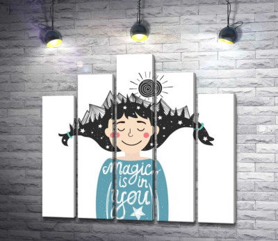Высокие хребты гор в темных волосах девочки с фразой "magic is in you"