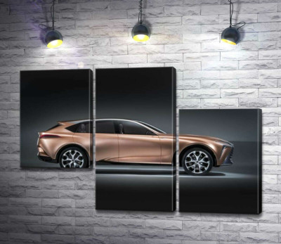 Золотой корпус автомобиля Lexus LF-1