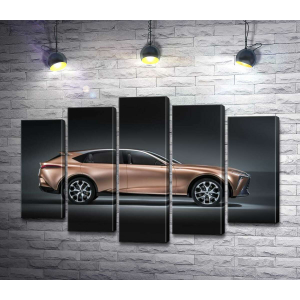 Золотий корпус автомобіля Lexus LF-1