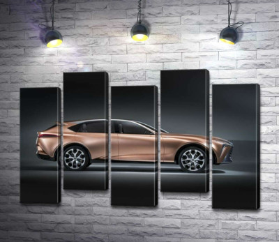 Модульная картина "Золотой корпус автомобиля Lexus LF-1"