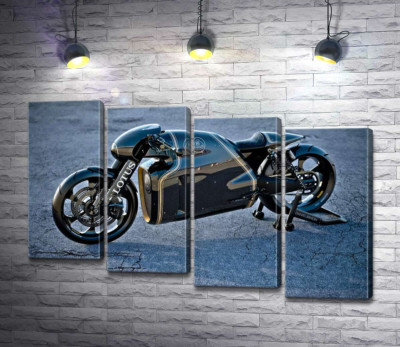Черная сияющая поверхность мотоцикла Lotus C-01