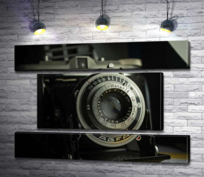 Объектив ретро камеры Agfa Isolette