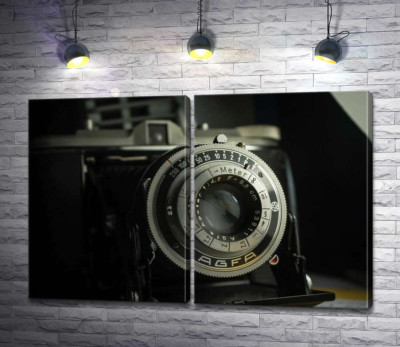 Модульная картина "Объектив ретро камеры Agfa Isolette"