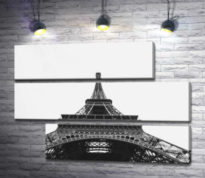 Модульная картина "Железный шпиль Эйфелевой башни (Eiffel tower) исчезает в облачном небе"
