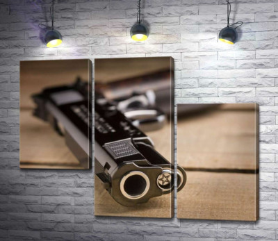 Модульна картина "Дуло чорного пістолета M1911"