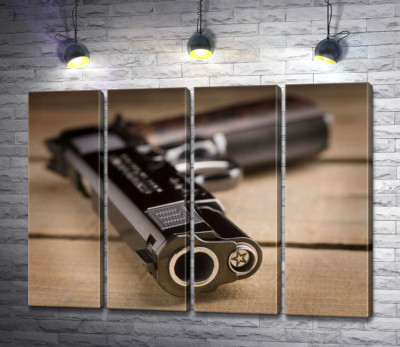 Дуло чорного пістолета M1911
