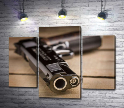 Дуло чорного пістолета M1911
