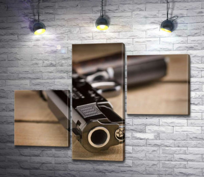 Дуло черного пистолета M1911