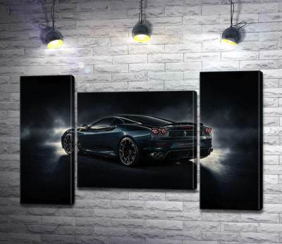 Темний силует т Ferrari F430 підсвічений білим сяйвом