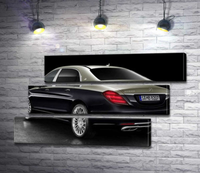Модульна картина "Чорна поверхня престижного автомобіля Mercedes-Maybach S-Class"