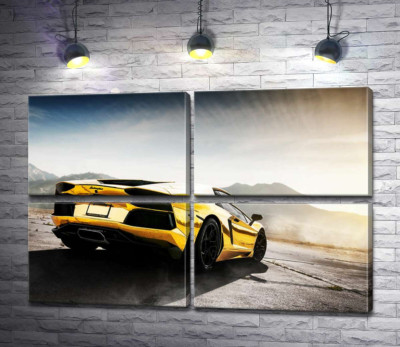 Чорні елементи жовтого автомобіля Lamborghini Aventador