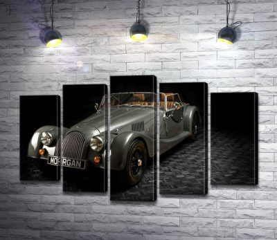 Люксовий ретро-автомобіль Morgan Roadster