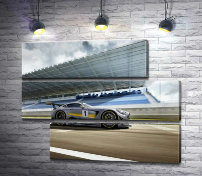 Модульная картина "Спортивный автомобиль Mercedes-AMG GT3 на гоночной трассе"