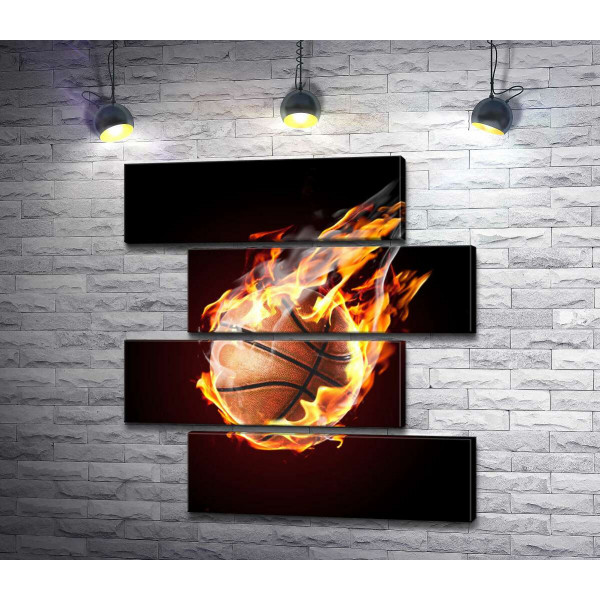 Баскетбольний м'яч у вогняному польоті