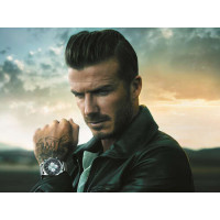Дэвид Бекхэм (David Beckham) рекламирует часы от компании Breitling