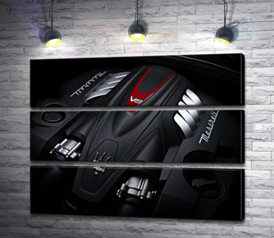 Модульная картина "Матовая поверхность двигателя Maserati Quattroporte"
