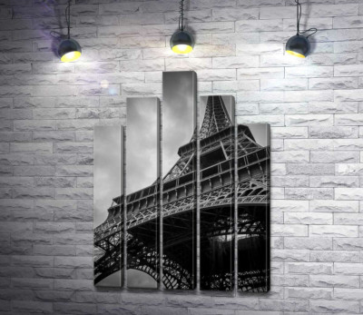 Металева конструкція Ейфелевої вежі (Eiffel tower)