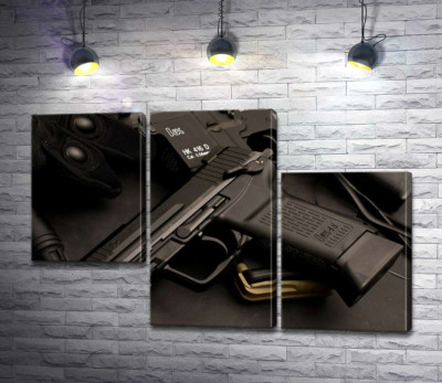 Модульна картина "Матова поверхня самозарядного пістолета Heckler &amp; Koch HK45"