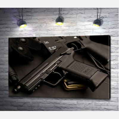 Матова поверхня самозарядного пістолета Heckler & Koch HK45