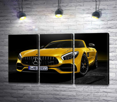Модульная картина "Кабриолет Mercedes AMG GT S Roadster сияет золотом"