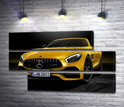 Кабріолет Mercedes AMG GT S Roadster сяє золотом