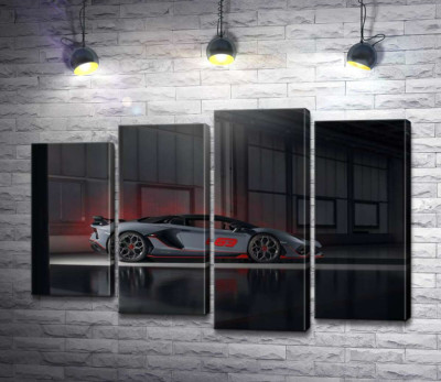 Серебристый автомобиль Lamborghini Aventador S 2018 в ангаре