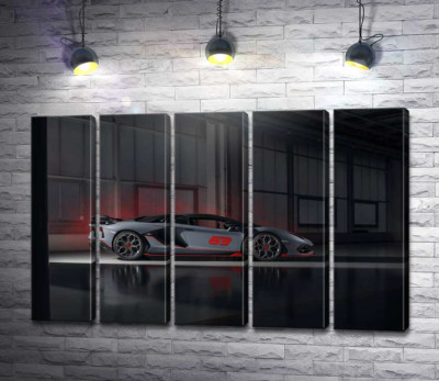 Модульна картина "Сріблястий автомобіль Lamborghini Aventador S 2018 в ангарі"
