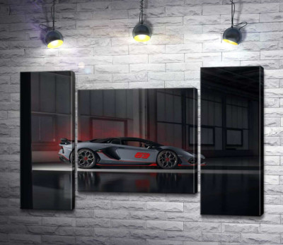 Модульна картина "Сріблястий автомобіль Lamborghini Aventador S 2018 в ангарі"