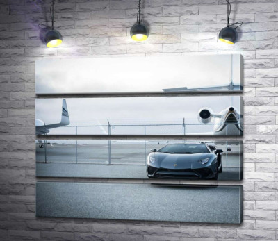 Модульна картина "Чорний автомобіль Lamborghini Aventador на фоні літаків"