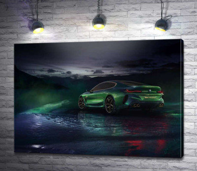 Зеленый автомобиль BMW Concept M8 Gran Coupe в дымке