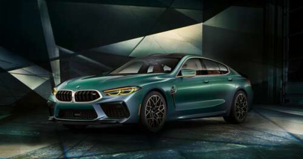 Зелений автомобіль BMW Concept M8 Gran Coupe