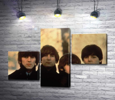 Архивная фотография группы Beatles на улице