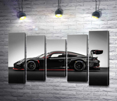 Модульная картина "Черный спорткар Porsche 911 GT3 R"