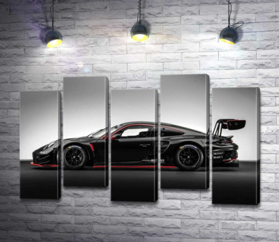 Модульная картина "Черный спорткар Porsche 911 GT3 R"